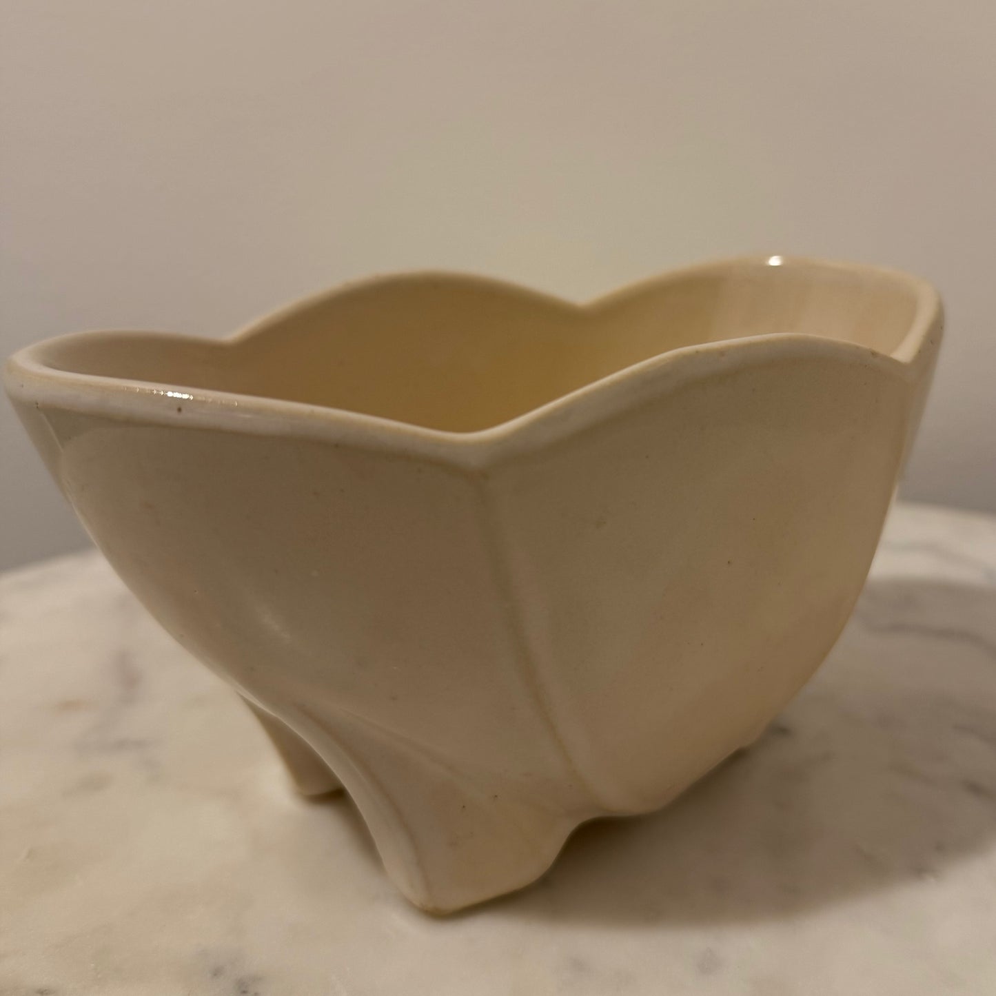 McCoy Scalloped Edge Planter