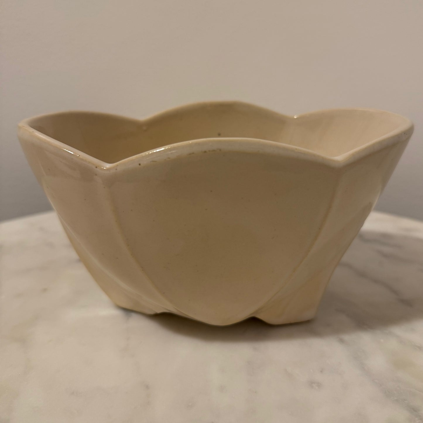 McCoy Scalloped Edge Planter